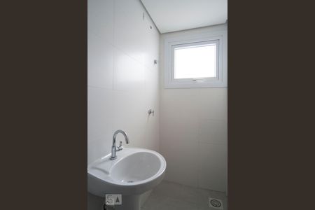 Apartamento à venda com 318m², 3 quartos e 4 vagasBanheiro de Serviço