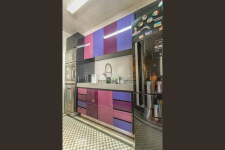 Cozinha de apartamento para alugar com 2 quartos, 65m² em Vila Anglo Brasileira, São Paulo