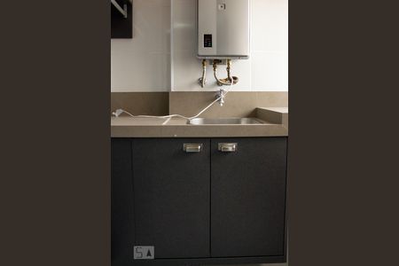 Apartamento para alugar com 80m², 3 quartos e 2 vagasDetalhe Área de Serviço
