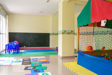 Apartamento para alugar com 80m², 3 quartos e 2 vagasÁrea comum - Brinquedoteca
