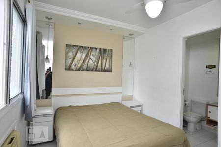 Apartamento à venda com 70m², 3 quartos e 2 vagasSuíte