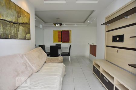 Sala de apartamento à venda com 3 quartos, 70m² em Recreio dos Bandeirantes, Rio de Janeiro