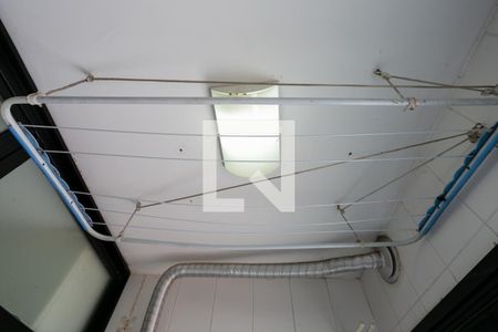 Apartamento à venda com 51m², 2 quartos e 1 vaga Apartamento à venda com 51m², 2 quartos e 1 vagaÁrea de serviço