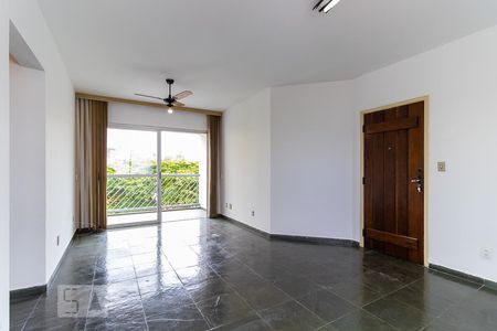 Sala de apartamento para alugar com 3 quartos, 100m² em Vila Rossi Borghi E Siqueira, Campinas