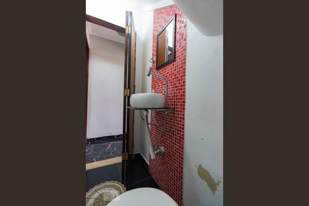 Casa à venda com 85m², 2 quartos e 2 vagasBanheiro