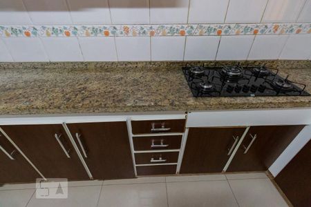 Casa à venda com 85m², 2 quartos e 2 vagasCozinha