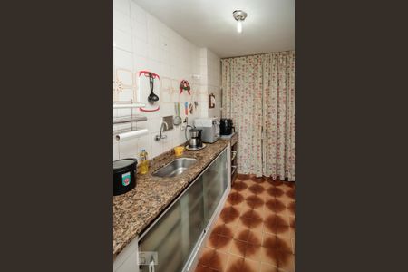 Apartamento à venda com 66m², 2 quartos e sem vagaCozinha