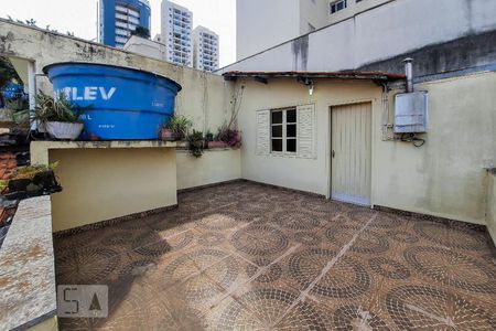 Casa para alugar com 165m², 4 quartos e 2 vagas Casa para alugar com 165m², 4 quartos e 2 vagasVaranda da Suíte 5