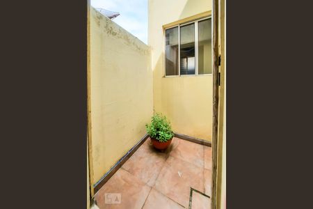 Casa para alugar com 165m², 4 quartos e 2 vagas Casa para alugar com 165m², 4 quartos e 2 vagasSuíte 2