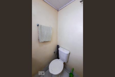 Casa para alugar com 165m², 4 quartos e 2 vagas Casa para alugar com 165m², 4 quartos e 2 vagasBanheiro da Suíte 5