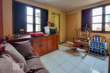 Casa para alugar com 165m², 4 quartos e 2 vagas Casa para alugar com 165m², 4 quartos e 2 vagasSuíte 5