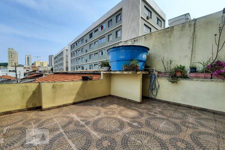 Casa para alugar com 165m², 4 quartos e 2 vagas Casa para alugar com 165m², 4 quartos e 2 vagasVaranda da Suíte 5