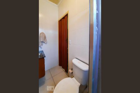 Casa para alugar com 165m², 4 quartos e 2 vagas Casa para alugar com 165m², 4 quartos e 2 vagasBanheiro da Suíte 2