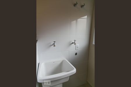 Casa de condomínio para alugar com 30m², 1 quarto e sem vaga Casa de condomínio para alugar com 30m², 1 quarto e sem vagaÁrea de Serviço