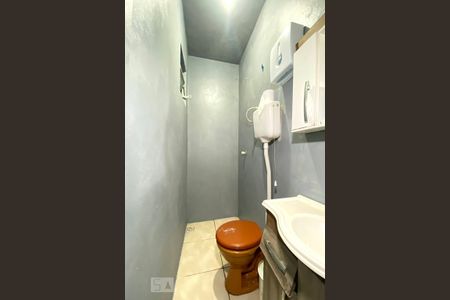 Casa à venda com 160m², 3 quartos e 1 vagaBanheiro