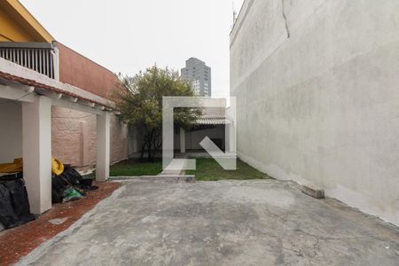 Casa à venda com 90m², 2 quartos e 2 vagasQuintal 