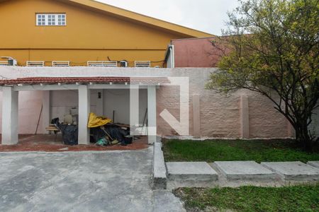 Casa à venda com 90m², 2 quartos e 2 vagasQuintal 