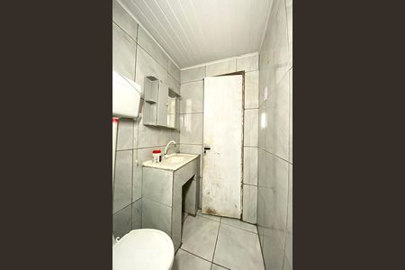 Casa à venda com 160m², 3 quartos e 2 vagasBanheiro 2