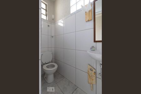 Casa à venda com 300m², 5 quartos e 1 vagaBanheiro