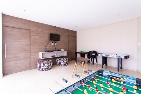 Apartamento à venda com 70m², 2 quartos e 1 vaga Apartamento à venda com 70m², 2 quartos e 1 vagaSalão de jogos