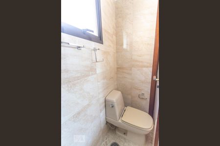 Apartamento à venda com 245m², 4 quartos e 4 vagasBanheiro