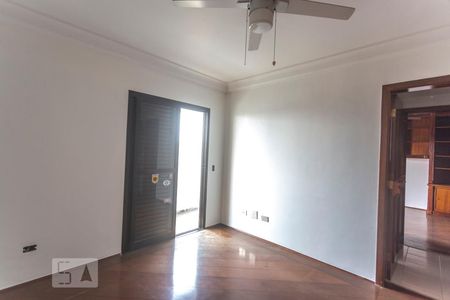 Apartamento à venda com 245m², 4 quartos e 4 vagasSuíte 2