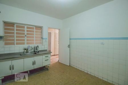 Casa à venda com 94m², 3 quartos e 2 vagasCozinha
