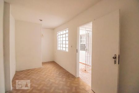 Casa à venda com 94m², 3 quartos e 2 vagasQuarto de Serviço