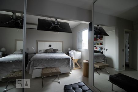 Suíte de apartamento à venda com 2 quartos, 77m² em Tamboré, Barueri