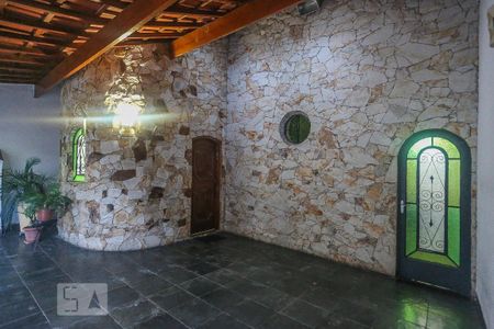 Studio para alugar com 40m², 1 quarto e sem vaga Studio para alugar com 40m², 1 quarto e sem vagaEntrada
