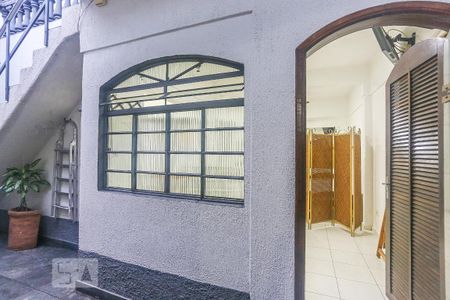 Studio para alugar com 40m², 1 quarto e sem vaga Studio para alugar com 40m², 1 quarto e sem vagaFachada