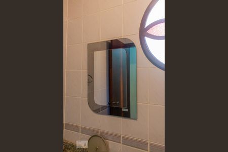 Casa à venda com 249m², 4 quartos e 2 vagasEspelho