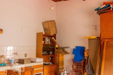 Casa à venda com 249m², 4 quartos e 2 vagasQuarto de Serviço