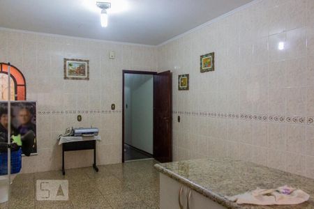 Casa à venda com 249m², 4 quartos e 2 vagasCozinha
