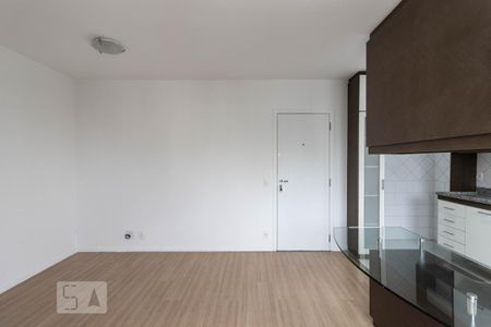 Sala de apartamento para alugar com 1 quarto, 36m² em Indianópolis, São Paulo