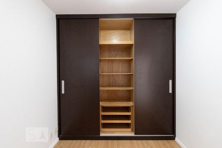Apartamento para alugar com 36m², 1 quarto e 1 vaga Apartamento para alugar com 36m², 1 quarto e 1 vagaQuarto