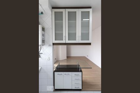 Apartamento para alugar com 36m², 1 quarto e 1 vaga Apartamento para alugar com 36m², 1 quarto e 1 vagaCozinha