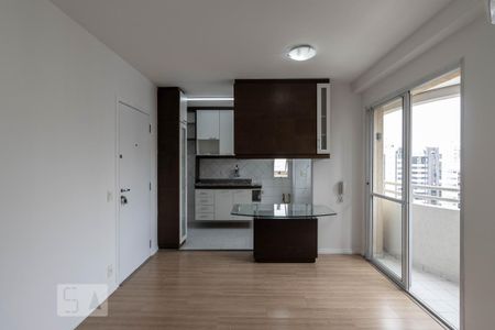 Sala de apartamento para alugar com 1 quarto, 36m² em Indianópolis, São Paulo