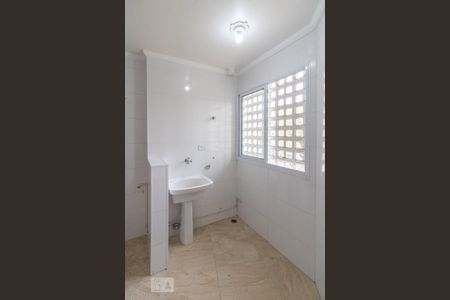 Apartamento à venda com 70m², 2 quartos e 1 vaga Apartamento à venda com 70m², 2 quartos e 1 vagaÁrea de Serviço