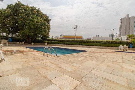 Apartamento à venda com 70m², 2 quartos e 1 vaga Apartamento à venda com 70m², 2 quartos e 1 vagaÁrea Comum - Piscina