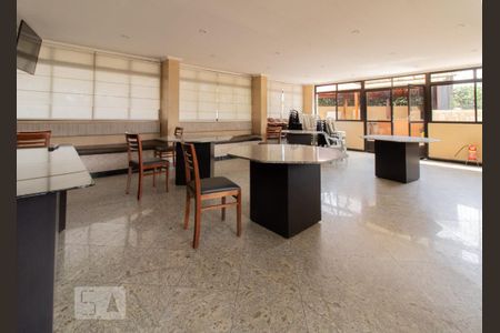 Apartamento à venda com 70m², 2 quartos e 1 vaga Apartamento à venda com 70m², 2 quartos e 1 vagaÁrea Comum - Salão de Festas