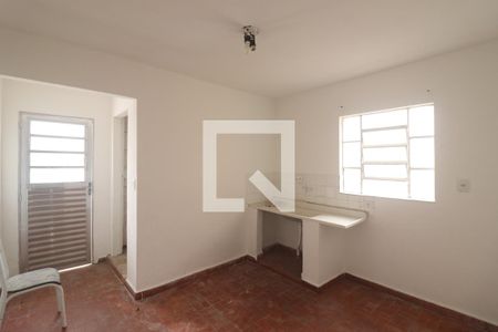 Casa de condomínio para alugar com 50m², 1 quarto e sem vagaCozinha 
