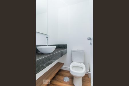 Lavabo de apartamento à venda com 1 quarto, 54m² em Bela Vista, Porto Alegre