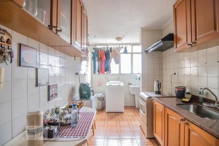 Apartamento à venda com 60m², 2 quartos e 1 vagaCozinha