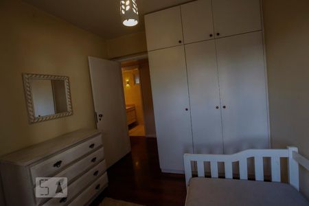 Quarto 1 de apartamento para alugar com 3 quartos, 92m² em Vila Olímpia, São Paulo