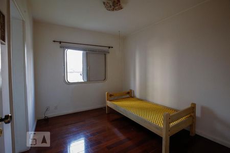 Suíte de apartamento para alugar com 3 quartos, 92m² em Vila Olímpia, São Paulo