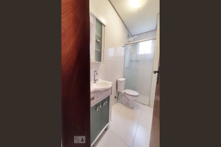 Banheiro da Suíte de apartamento para alugar com 3 quartos, 93m² em Centro, Canoas