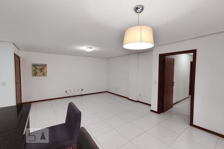 Sala de apartamento para alugar com 3 quartos, 93m² em Centro, Canoas