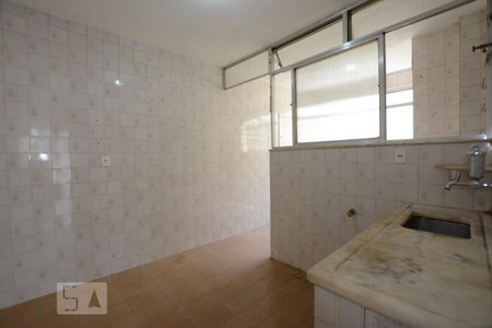 Apartamento à venda com 61m², 2 quartos e 1 vagaCozinha
