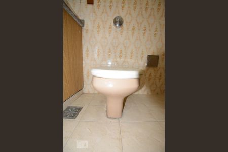Apartamento à venda com 61m², 2 quartos e 1 vagaBanheiro Social